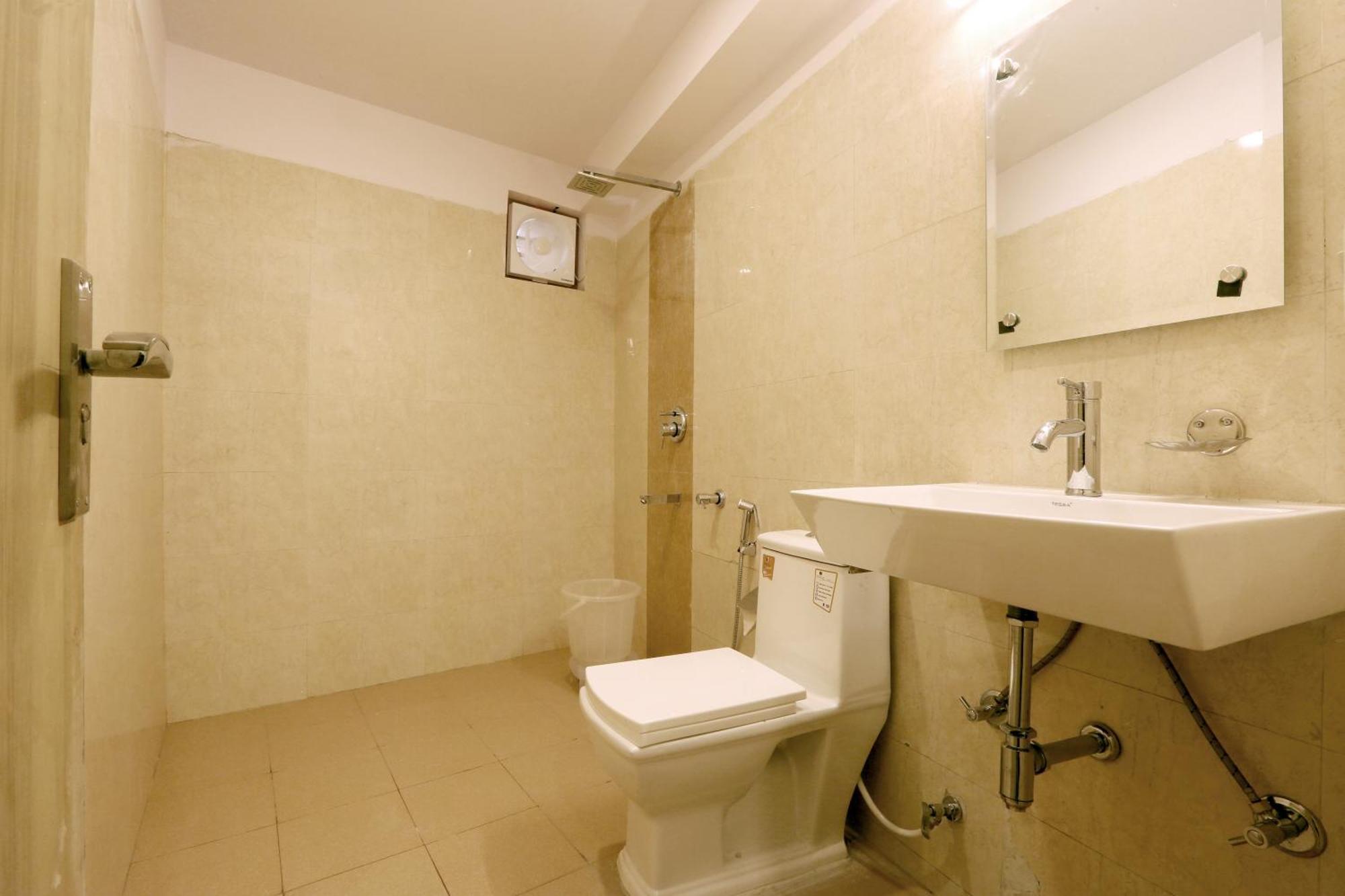 Plazzo Prime Plaza At Delhi Airport Bed and Breakfast New Delhi Eksteriør billede