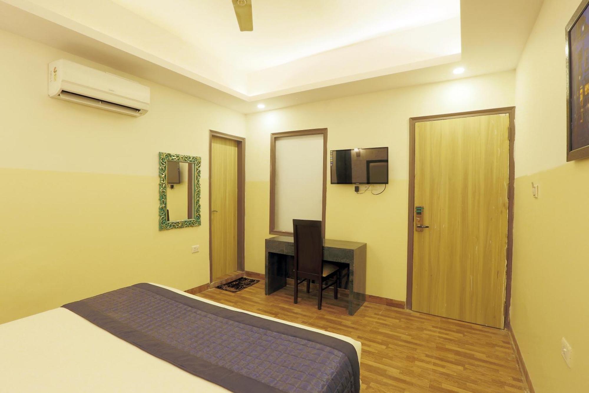 Plazzo Prime Plaza At Delhi Airport Bed and Breakfast New Delhi Eksteriør billede