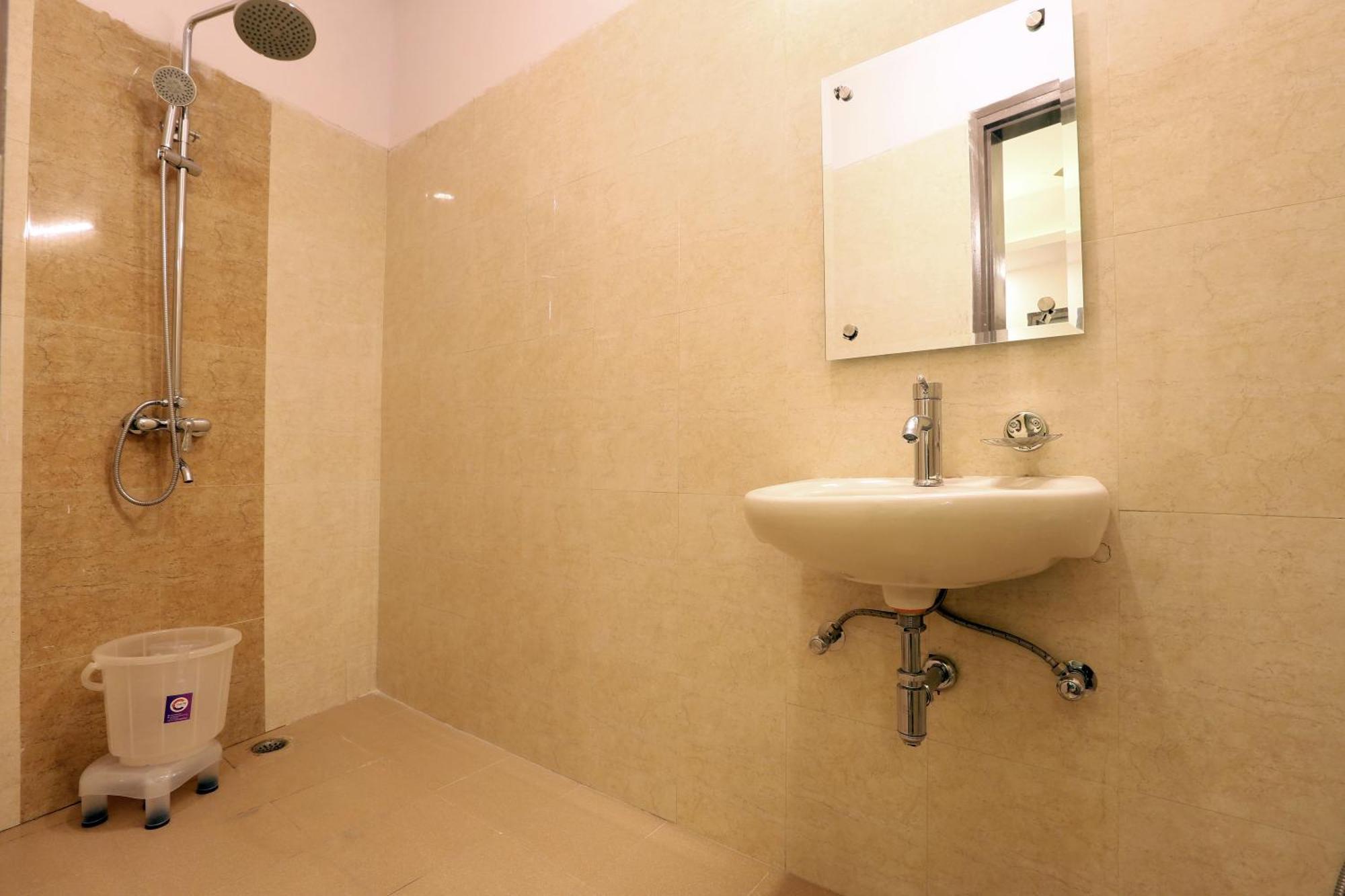 Plazzo Prime Plaza At Delhi Airport Bed and Breakfast New Delhi Eksteriør billede