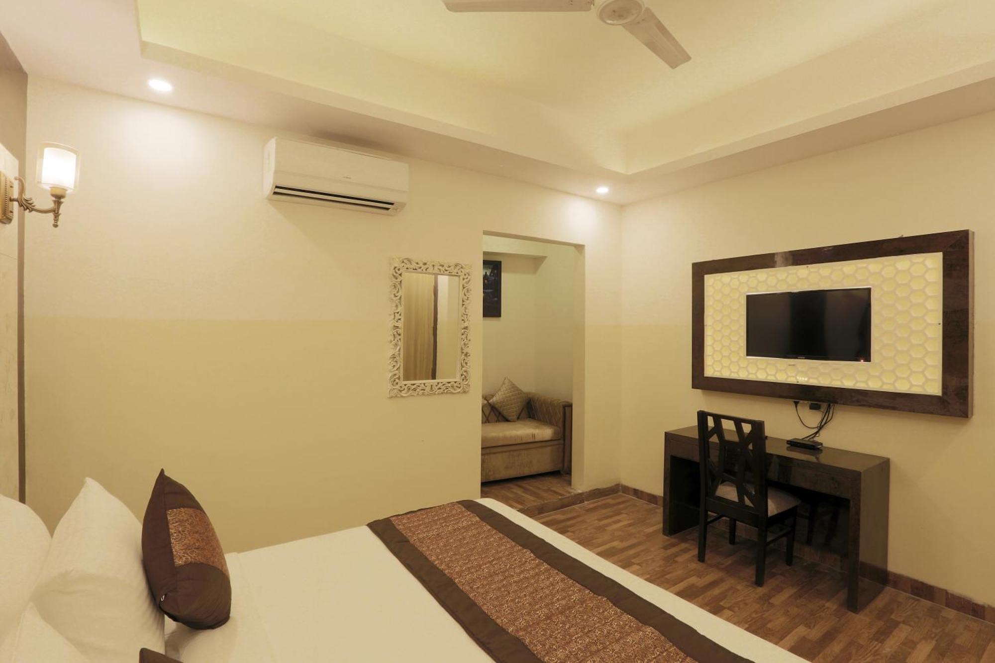 Plazzo Prime Plaza At Delhi Airport Bed and Breakfast New Delhi Eksteriør billede