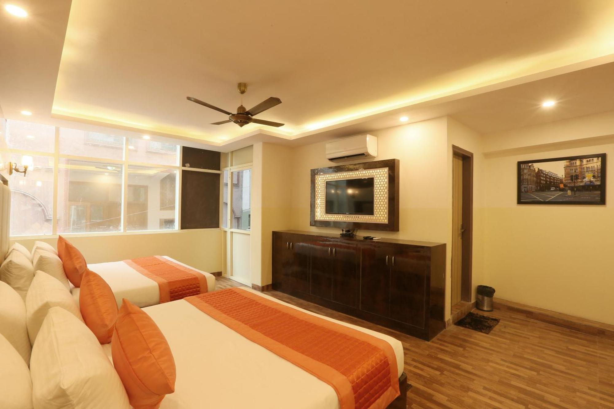 Plazzo Prime Plaza At Delhi Airport Bed and Breakfast New Delhi Eksteriør billede