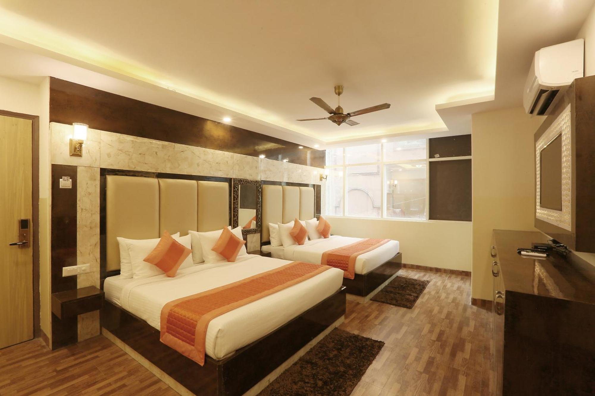 Plazzo Prime Plaza At Delhi Airport Bed and Breakfast New Delhi Eksteriør billede