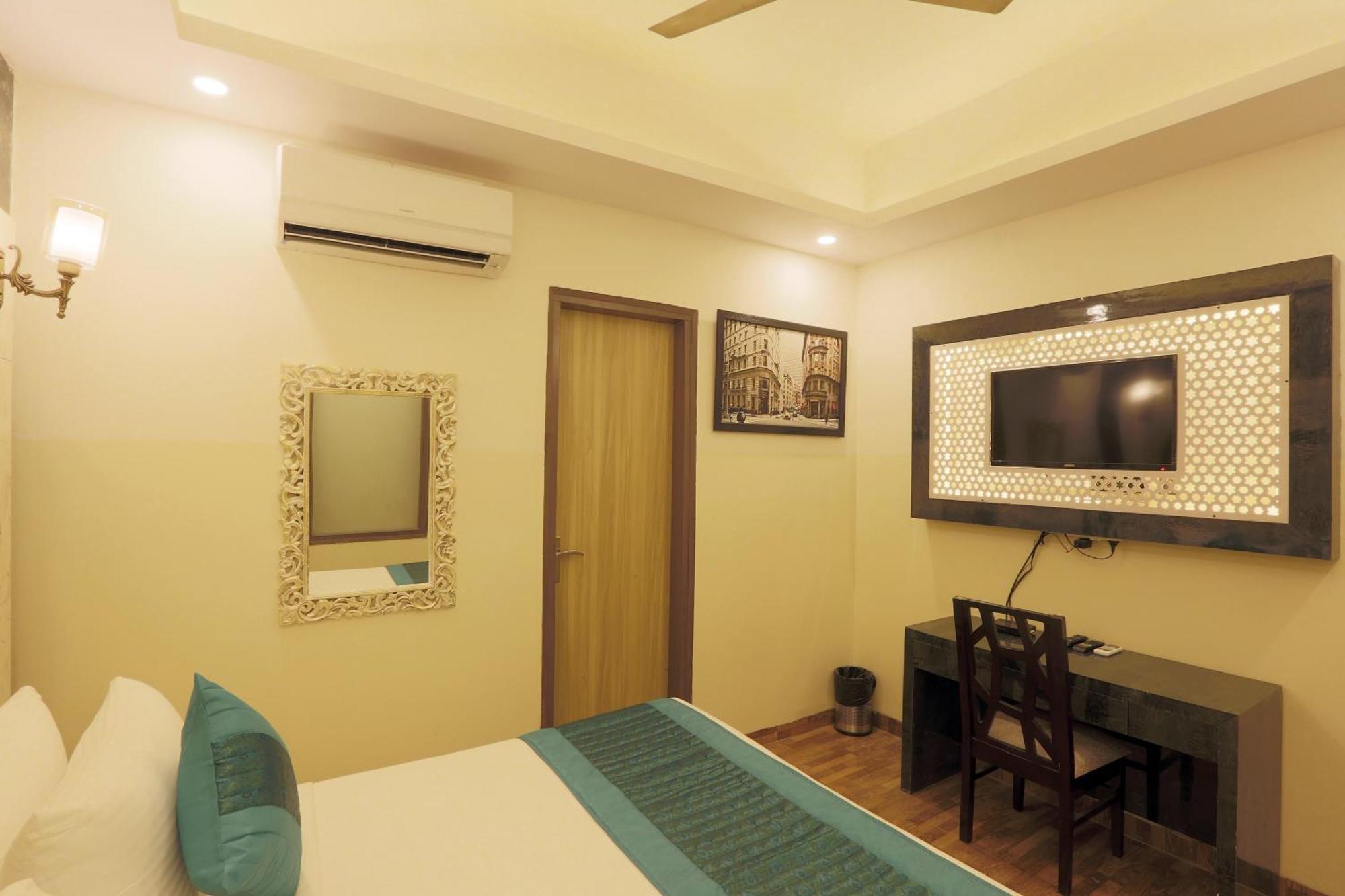 Plazzo Prime Plaza At Delhi Airport Bed and Breakfast New Delhi Eksteriør billede