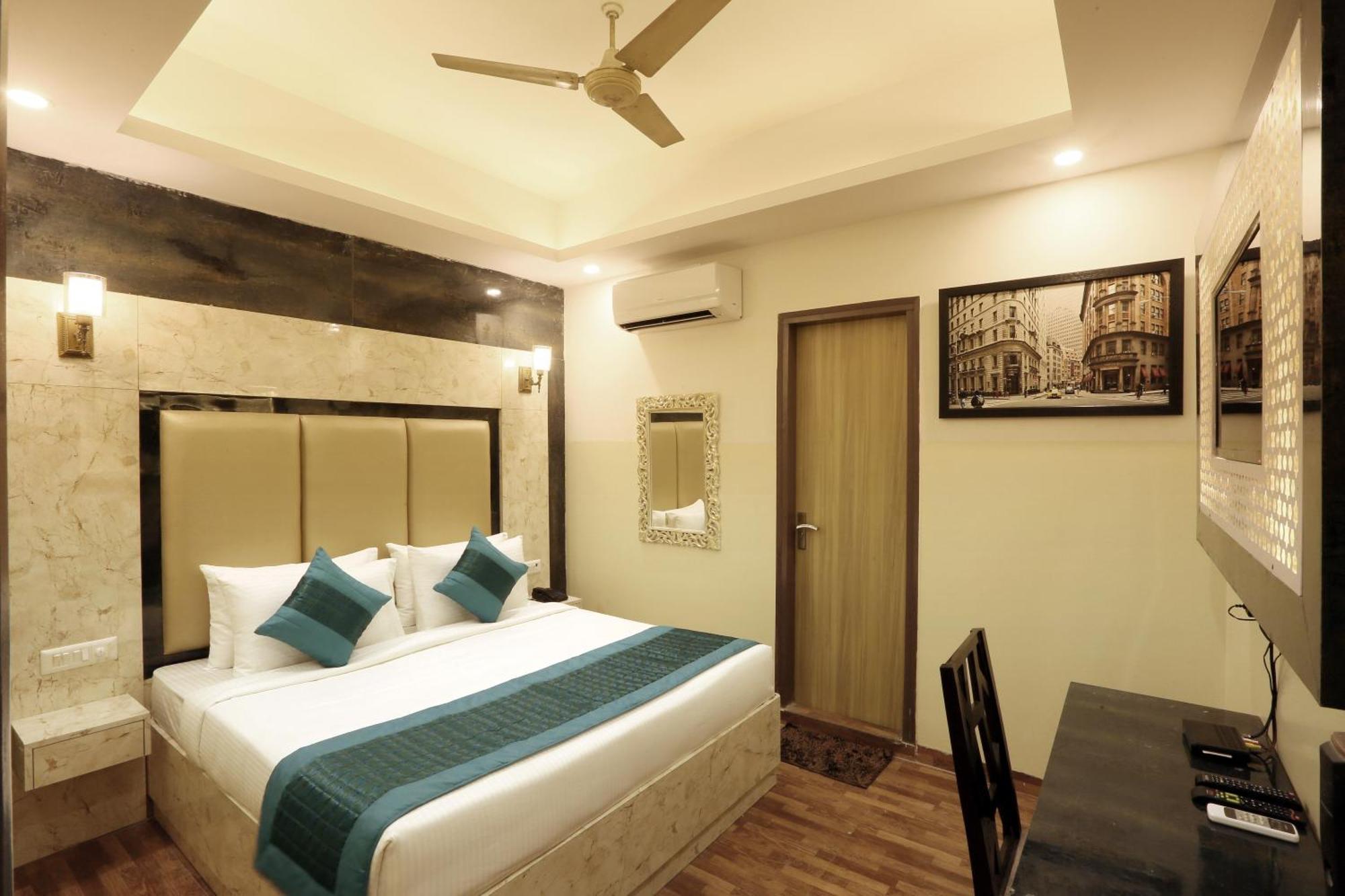 Plazzo Prime Plaza At Delhi Airport Bed and Breakfast New Delhi Eksteriør billede