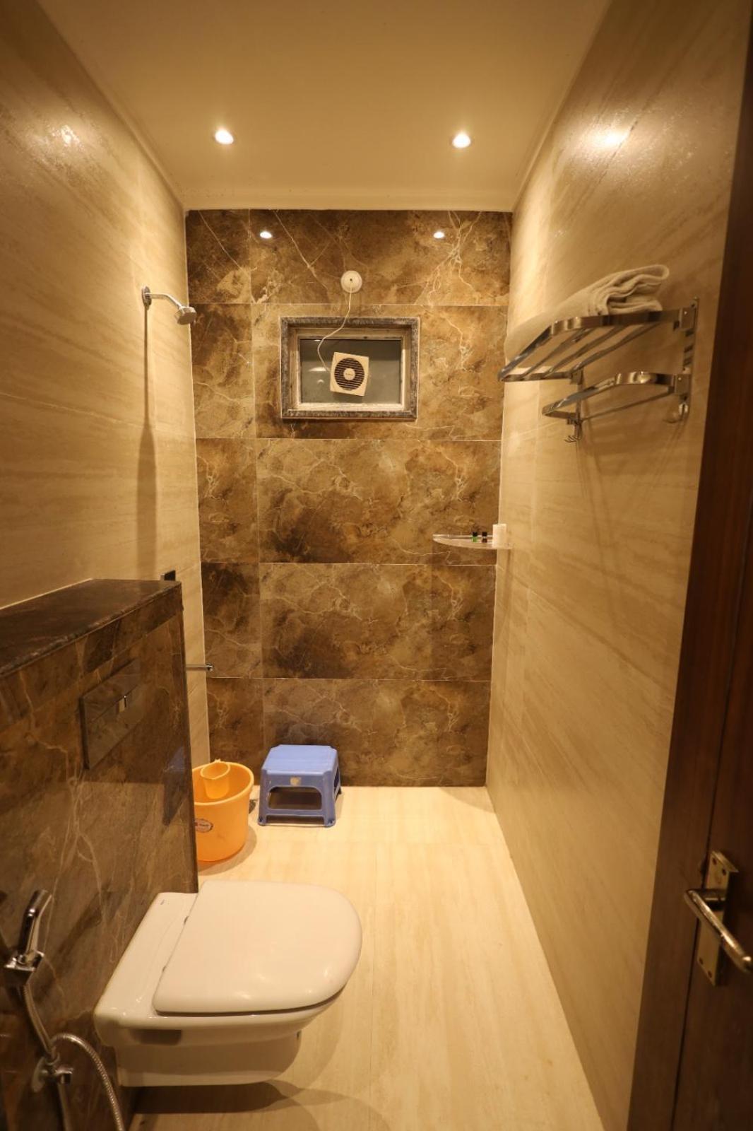 Plazzo Prime Plaza At Delhi Airport Bed and Breakfast New Delhi Eksteriør billede